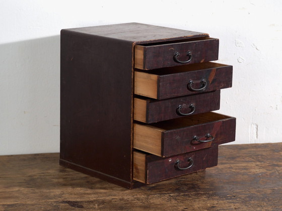 Antico kodansu giapponese laccato con cinque cassetti – Giappone, circa 1900 – Cassettiere, Iron (photo 23 of 40)