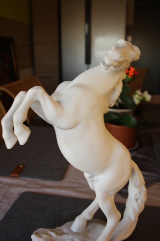 Large porcelain horse made of bisque porcelain - approx. 39 cm high,