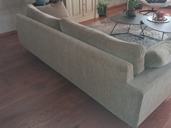 Image 1 of Mooie bank van Movani 