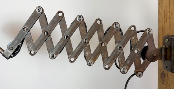 Large German Industrial Scissor Wall Lamp from Helion Arnstadt, 1950s, Wall lights, Metal, Plastic, Black (photo 4 of 15)