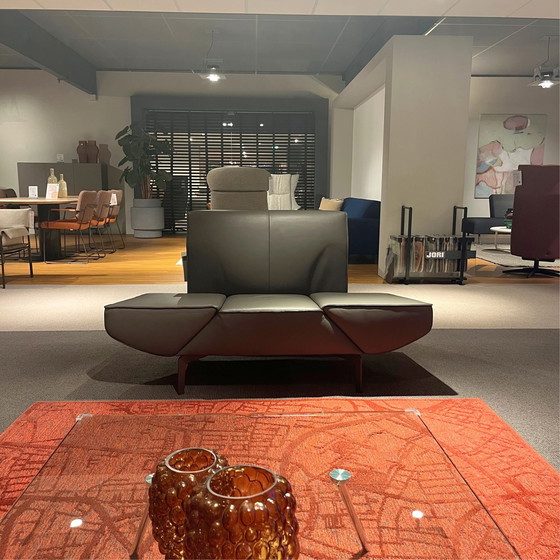 Image 1 of Gealux Pacific Pure 2.5 seater sofa +