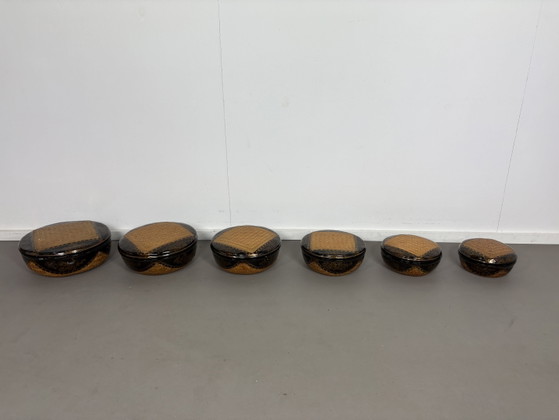 Image 1 of Set of 6 Nesting Boxes in Woven Bamboo and Polychrome Lacquer – Indochina Mid-20th Century