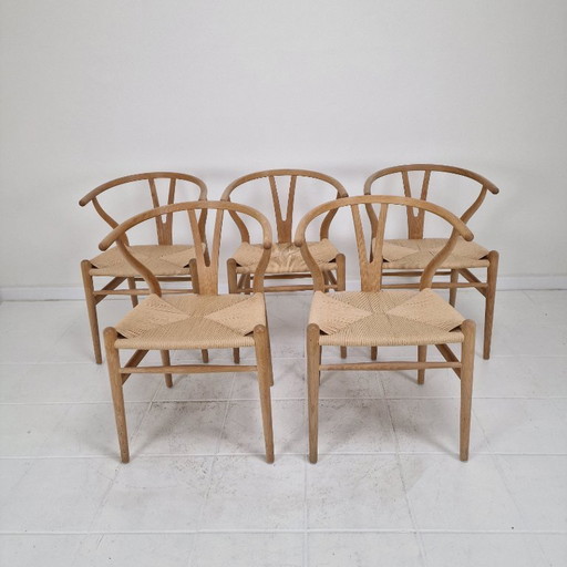 Hans J. Wegner CH24 Wishbone Chairs van Carl Hansen & Søn, Denemarken, set van 5