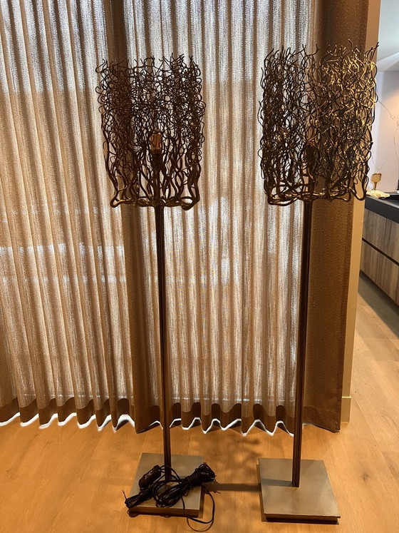 Two Standing Lambs By Brand And By Egmond – Brand van Egmond, Floor lights, Metal (photo 5 of 5)