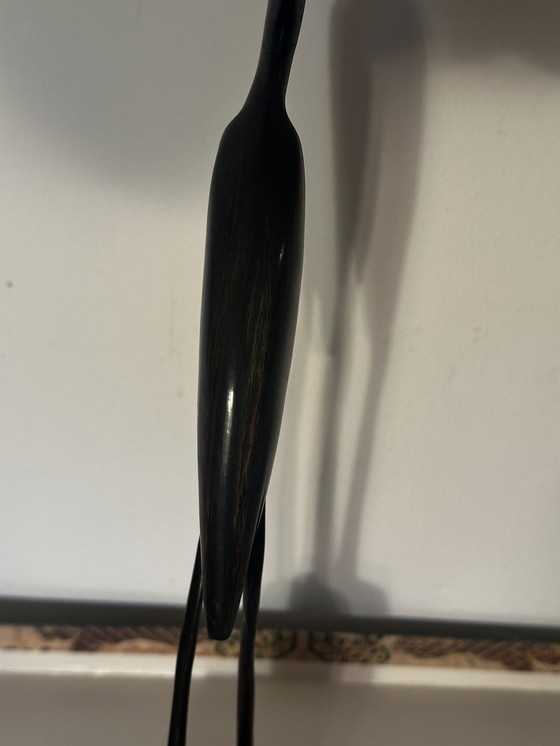 Image 1 of Grand Oiseau en Bois Noir Sculpté- Période Art-Deco H 43 cm