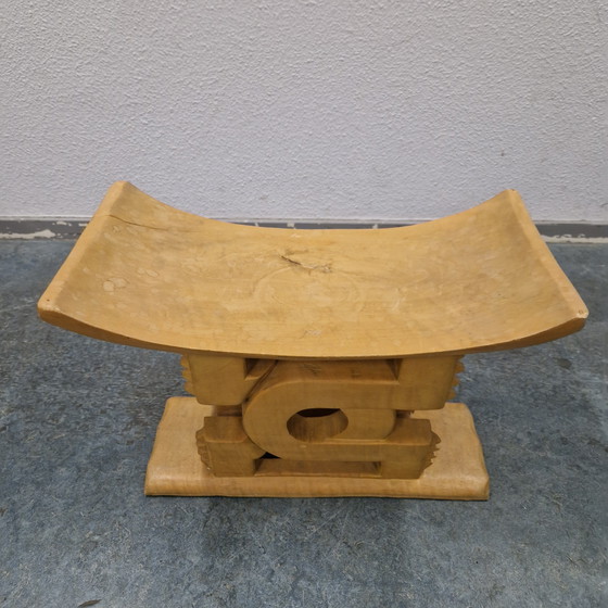 Image 1 of Taburete/Mesa/Columna Africana Ashanti
