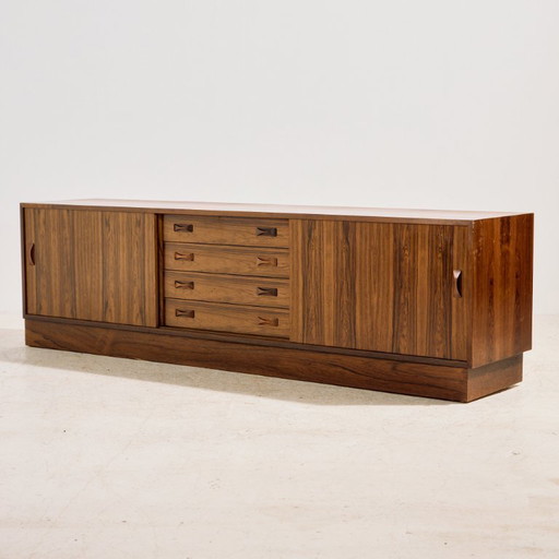 MK11144 Clausen & Søn palissanderhouten dressoir