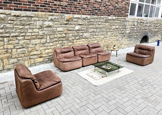 Image 1 of Knoll modulair sofa