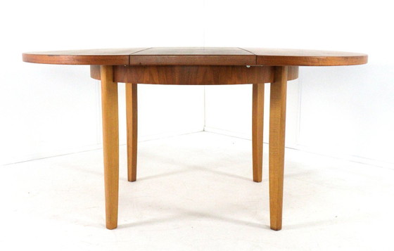 Image 1 of Round extendable dining table 'Rudolstadt' vintage