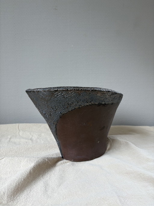 Vintage dunkelbraun handgemachte Keramik ovale Vase h15cm