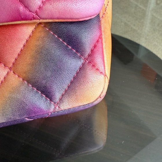 Image 1 of Borsa Chanel Classic Flap Small - Edizione limitata in pelle di agnello trapuntata Flower Power con finiture nere, serie 21