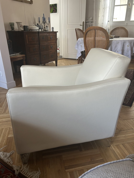 High-End Burov Armchair Ivory Leather - New Condition (Never Used) (photo 3 of 5)