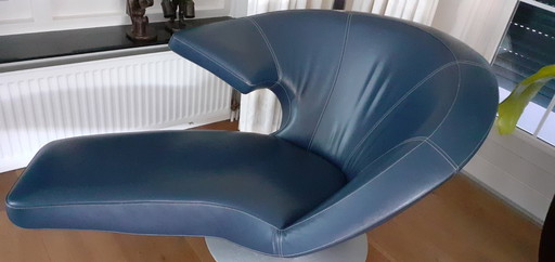 Leolux swivel armchair parabolica