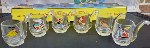 Antichi bicchierini da shot a forma di pipa degli anni '70.