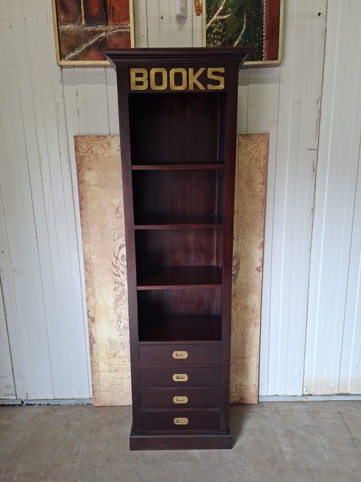 Klassieke BOOKS boekenkast, ladekast afm. 66x41cm en 212cm hoog. – boekenkasten, Wood, Brass
