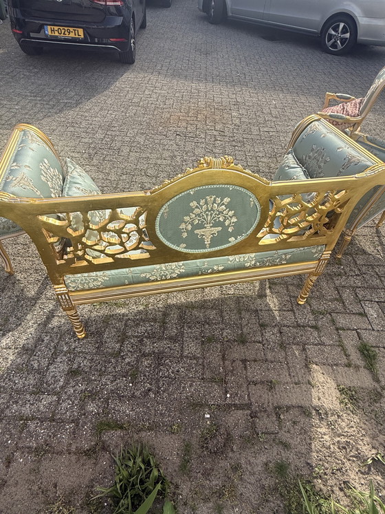 Image 1 of Conjunto barroco Luis XV de sillas/sillones y sofá.