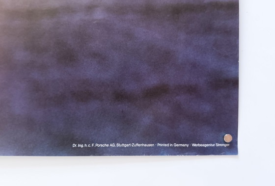 Image 1 of 🏁 Porsche 924 – c. 1978 – Poster originale vintage B1 | Litografia offset | 102 × 76 cm | Germania Ovest