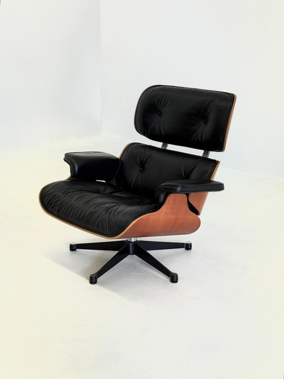 Image 1 of Eames Lounge Chair de Charles y Ray Eames para Vitra