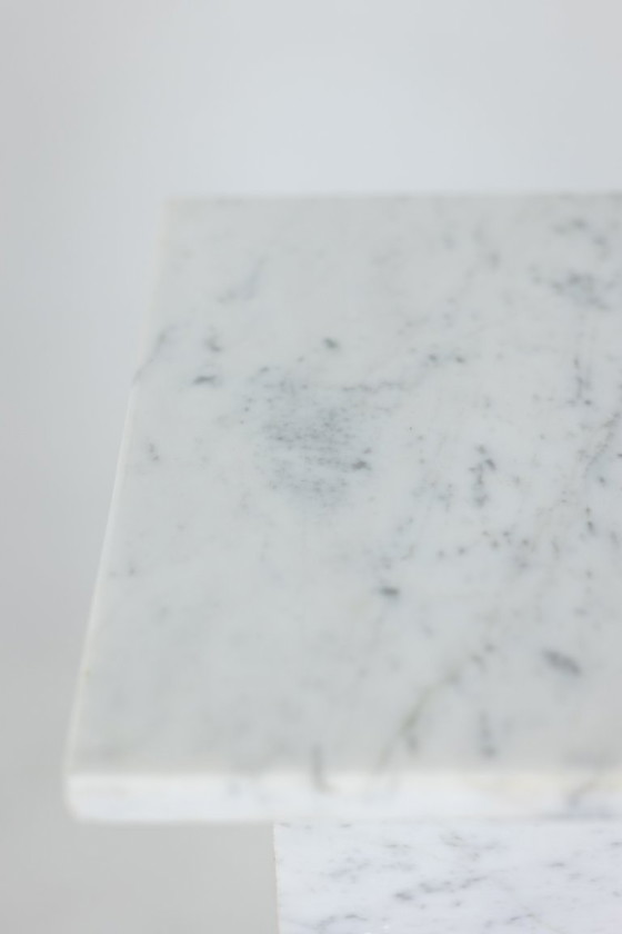 Image 1 of Pair of Art Deco columns in white marble, 20th century