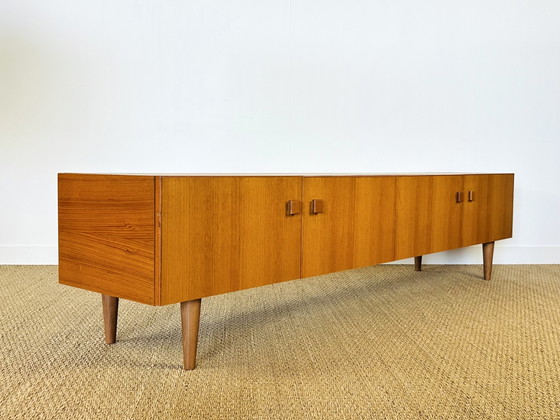 Image 1 of Scandinavisch dressoir van teakhout, 1960