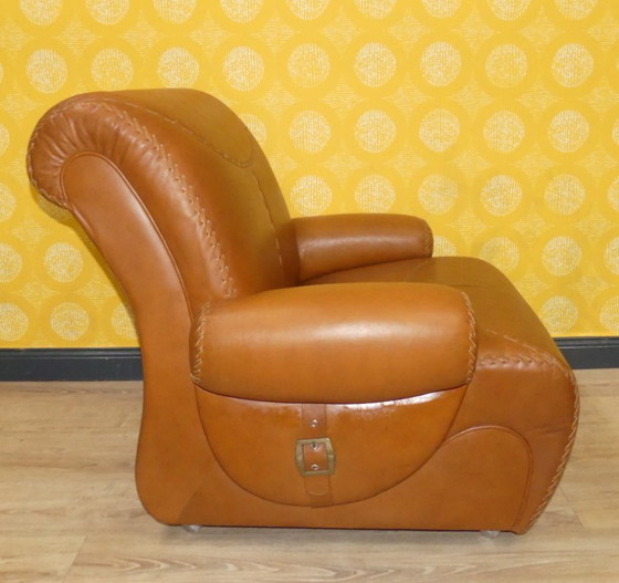 Image 1 of Sessel Baseball Stil Leder Cognac top Zustand retro vintage 70er Jahre Teil einer GARNITUR Armchair karamell 