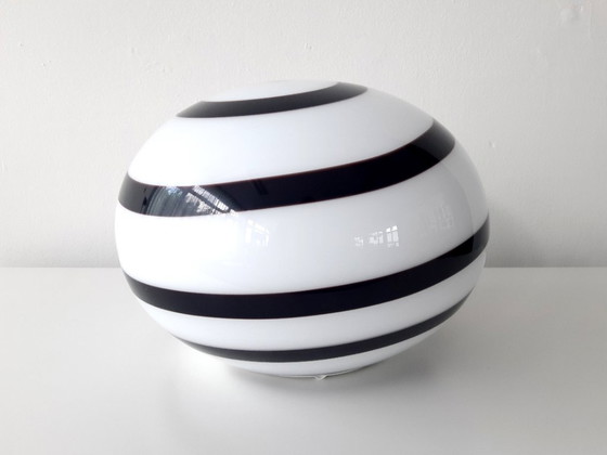 Image 1 of Gran lámpara de mesa/pie de cristal ILU di Vetro, modelo Zebra, cristal blanco y negro, diseño holandés de cristal italiano.