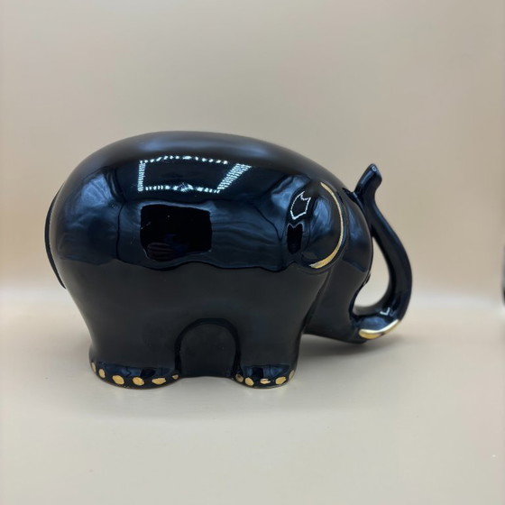 Image 1 of Iconic 80s elephant statue XXL Elki Steengoed Holland black