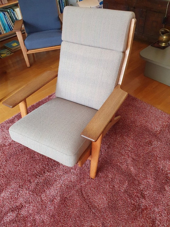 3 Sillones Hans Wegner y Mesa de Centro Tuck – Wool (photo 12 of 16)