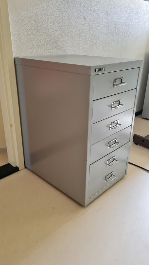 Bisley chest of drawers silver color