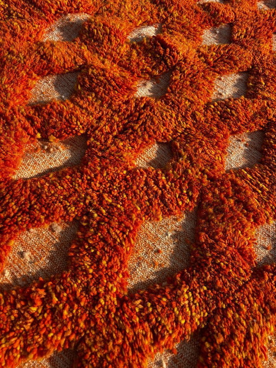 Image 1 of Marokkaans Mrirt wollen tapijt – Handgemaakt oranje designkleed 250x250 cm – Luxe modern boho tapijt
