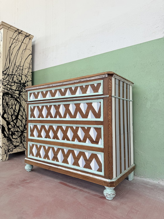 Image 1 of Cassettiera rustica italiana 800 restyle larice 