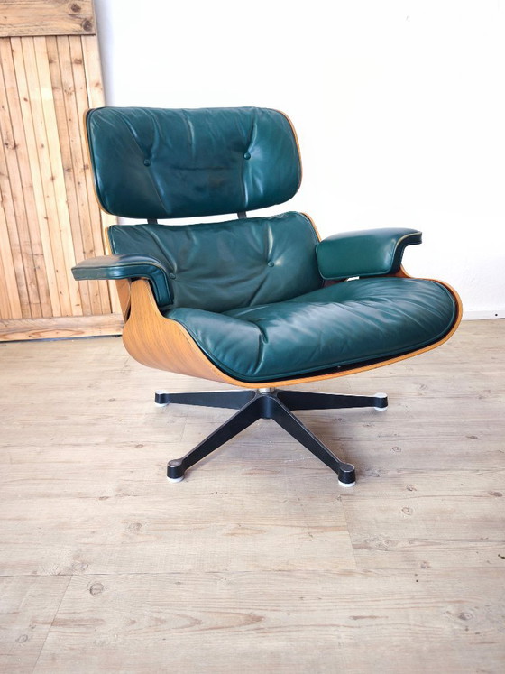 Poltrone Eames Lounge originali Herman Miller con pouf. In pelle verde avocado – Legno (photo 6 of 12)
