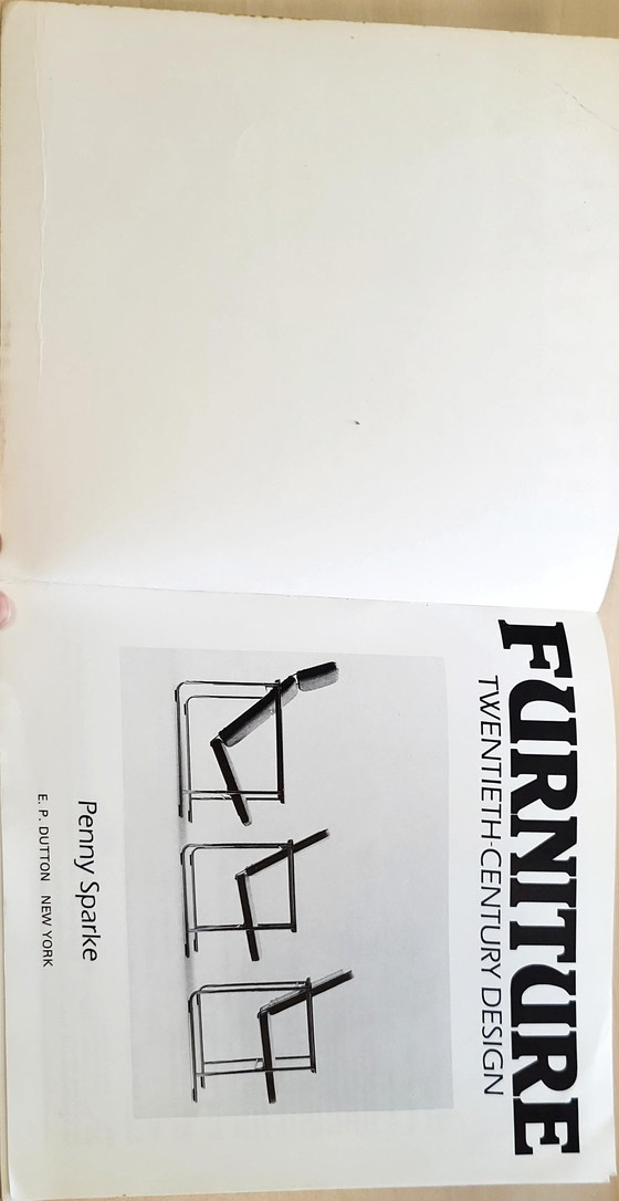 Image 1 of DISEÑO DE MUEBLES DEL SIGLO XX