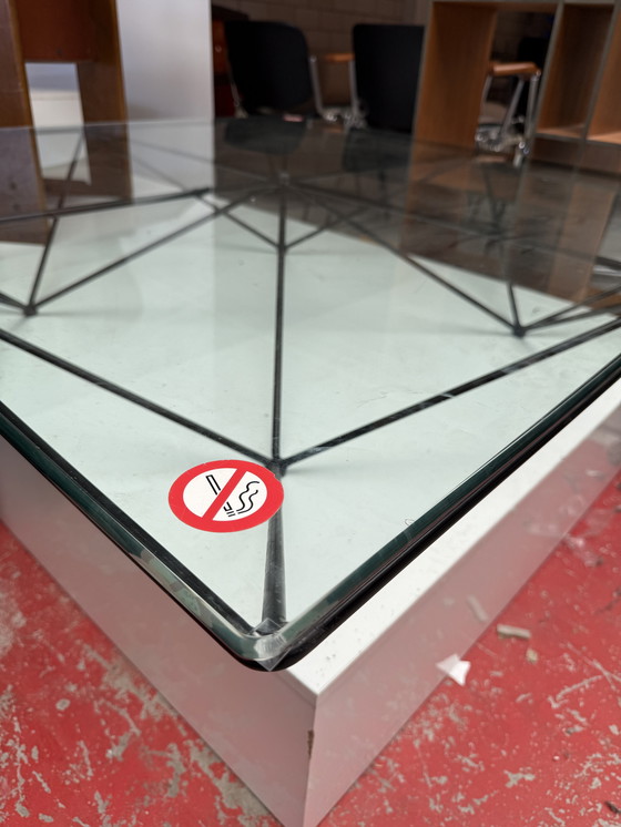 Image 1 of Mesa baja B&B Italia Alanda Diseñada por Paolo Piva