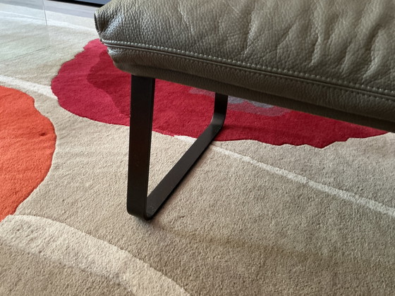 Image 1 of 2 poufs Leolux