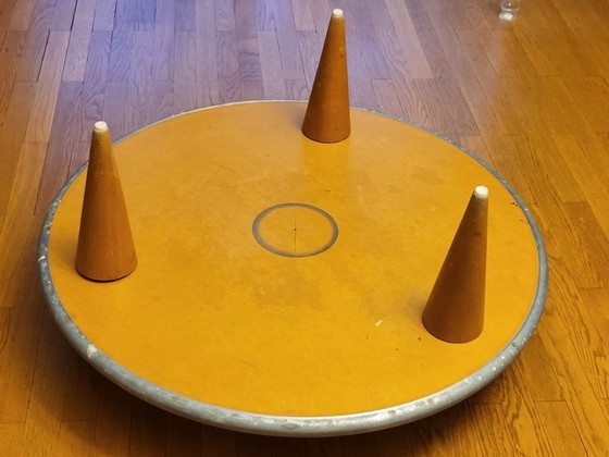 Image 1 of Mesa de centro redonda de Sir Terence Conran en zinc, 1997