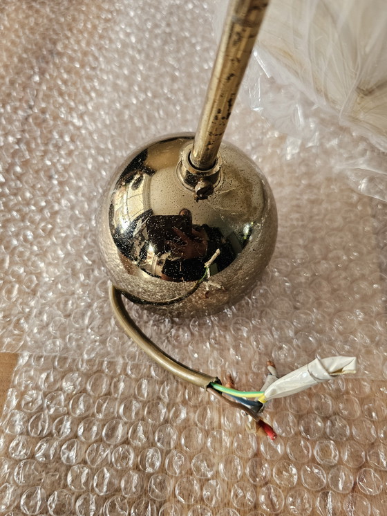 Image 1 of Lampada a sospensione MCM con grande paralume in vetro di Murano