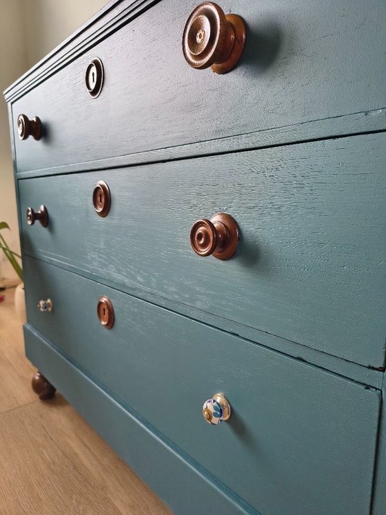 Vintage Dresser / Chest of Drawers – Petrol Blue & Wood – Sideboard (photo 6 of 9)