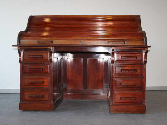 Image 1 of Pagina 1 van 12 American Bureau, 20e eeuw.