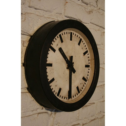 Reloj industrial vintage de acero