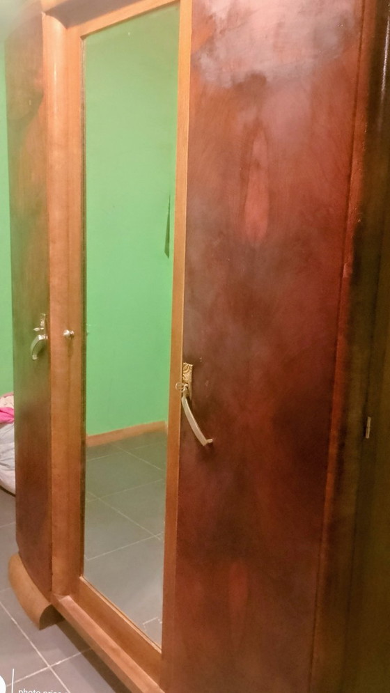 Image 1 of Armadio a specchio in noce Art Déco
