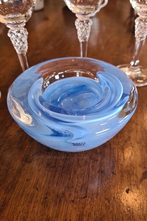 1x Kosta Boda Atoll tea light holder beautiful light blue.