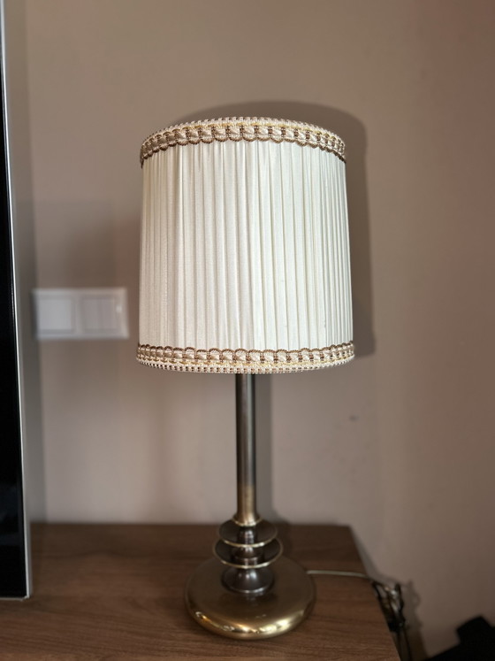 Lampada da tavolo classica in ottone con paralume a pieghe (vintage) – Lampade da tavolo, Other (photo 3 of 10)