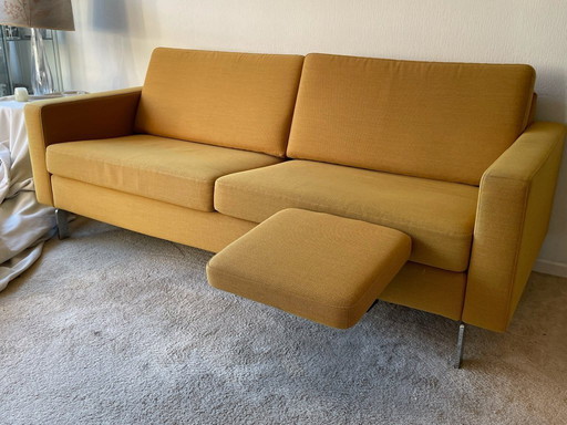 Cor Conseta 2.5 person sofa, yellow