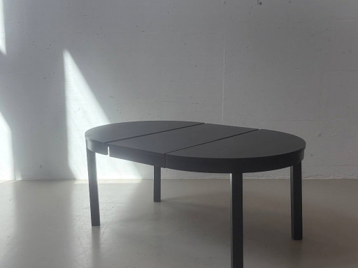 IKEA BJURSTA extendable dining table in black-brown – eettafels, Wood (photo 2 of 14)