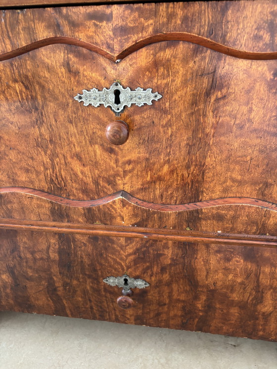 Image 1 of Mahoniehouten ladekast