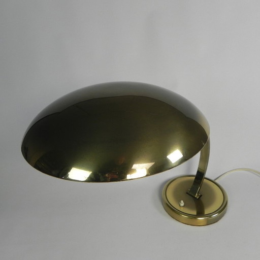 Bauhaus messing bureaulamp, model 6751 van Christian Dell voor Kaiser Leuchten