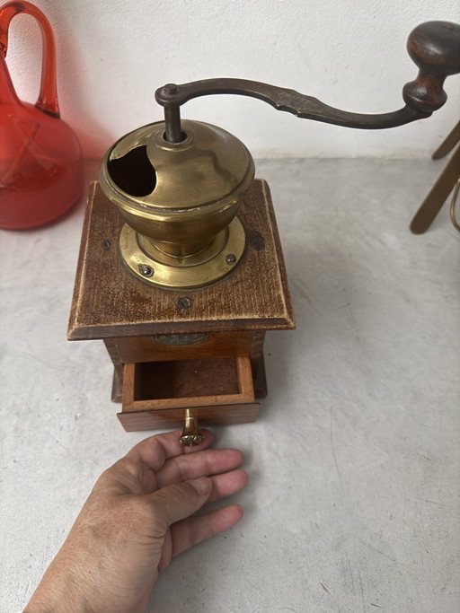 Moulin à café Zassenhaus R.Z. ancien | vers 1925-1935 | Laiton et bois – decoratieve objecten, Wood, Brass (photo 2 of 6)