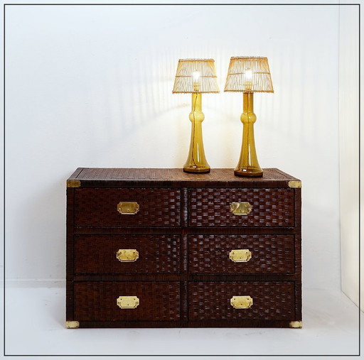 Commode vintage en rotin tressé, style côtier