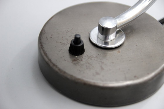 Image 1 of KAISER idell 6722-T “Baby Dell” metal table lamp * embossed dome * 1930s * Bauhaus * Vintage